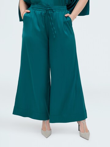 Wide leg Pantaloni di Fiorella Rubino in verde