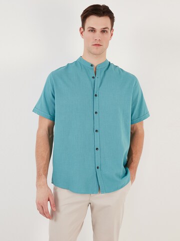 Buratti Regular fit Button Up Shirt in Green