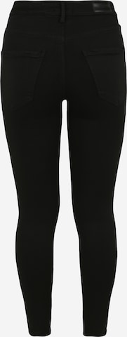 Skinny Pantaloni 'Sophia' di Vero Moda Petite in nero