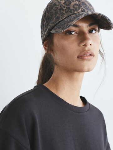Pull&Bear Pet in Bruin