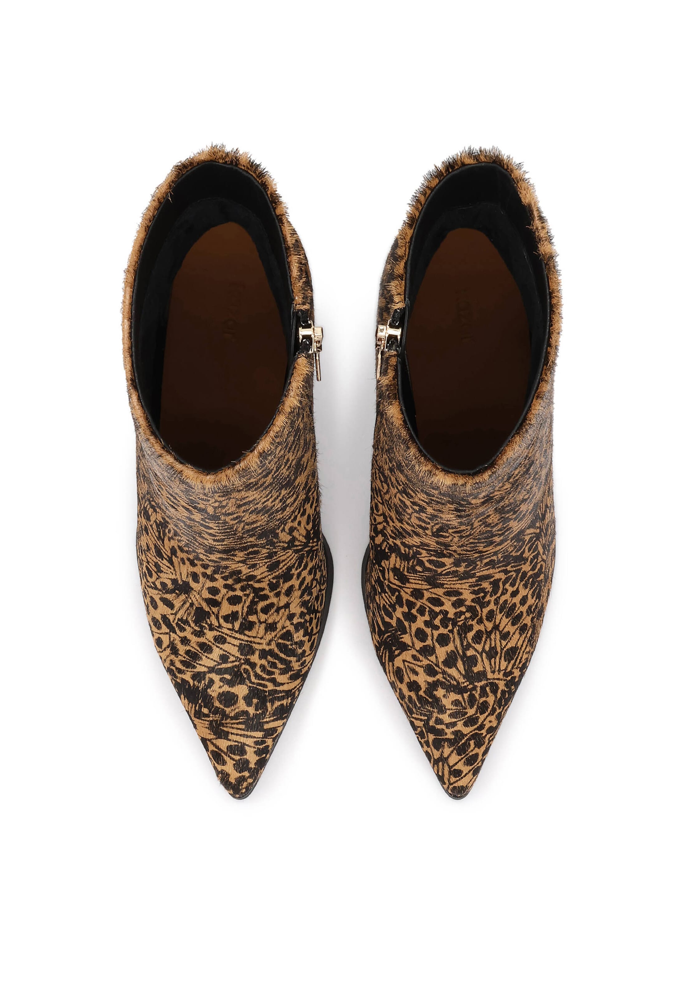 Kazar Boots in Bruin