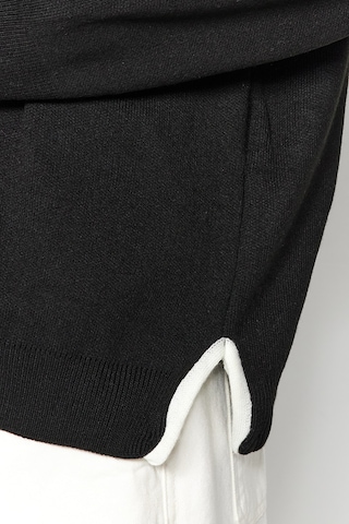 Trendyol - Pullover em preto