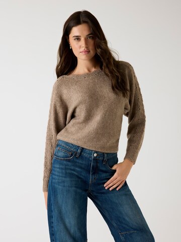 GUESS Pullover in Braun: Vorderseite