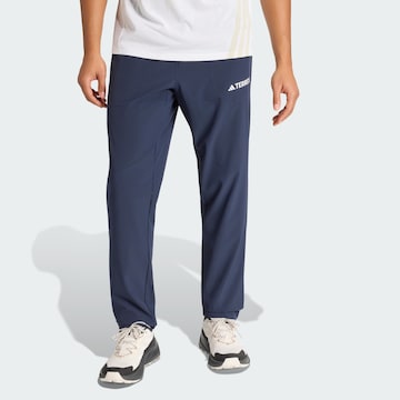 ADIDAS TERREX - Slimfit Pantalón de montaña 'Essentials' en azul: frente