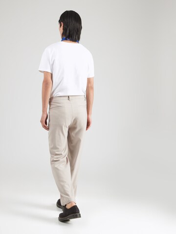 regular Pantaloni con pieghe di Pegador in grigio