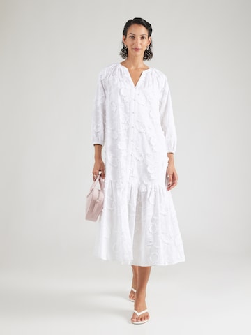 COMMA - Vestido camisero en blanco