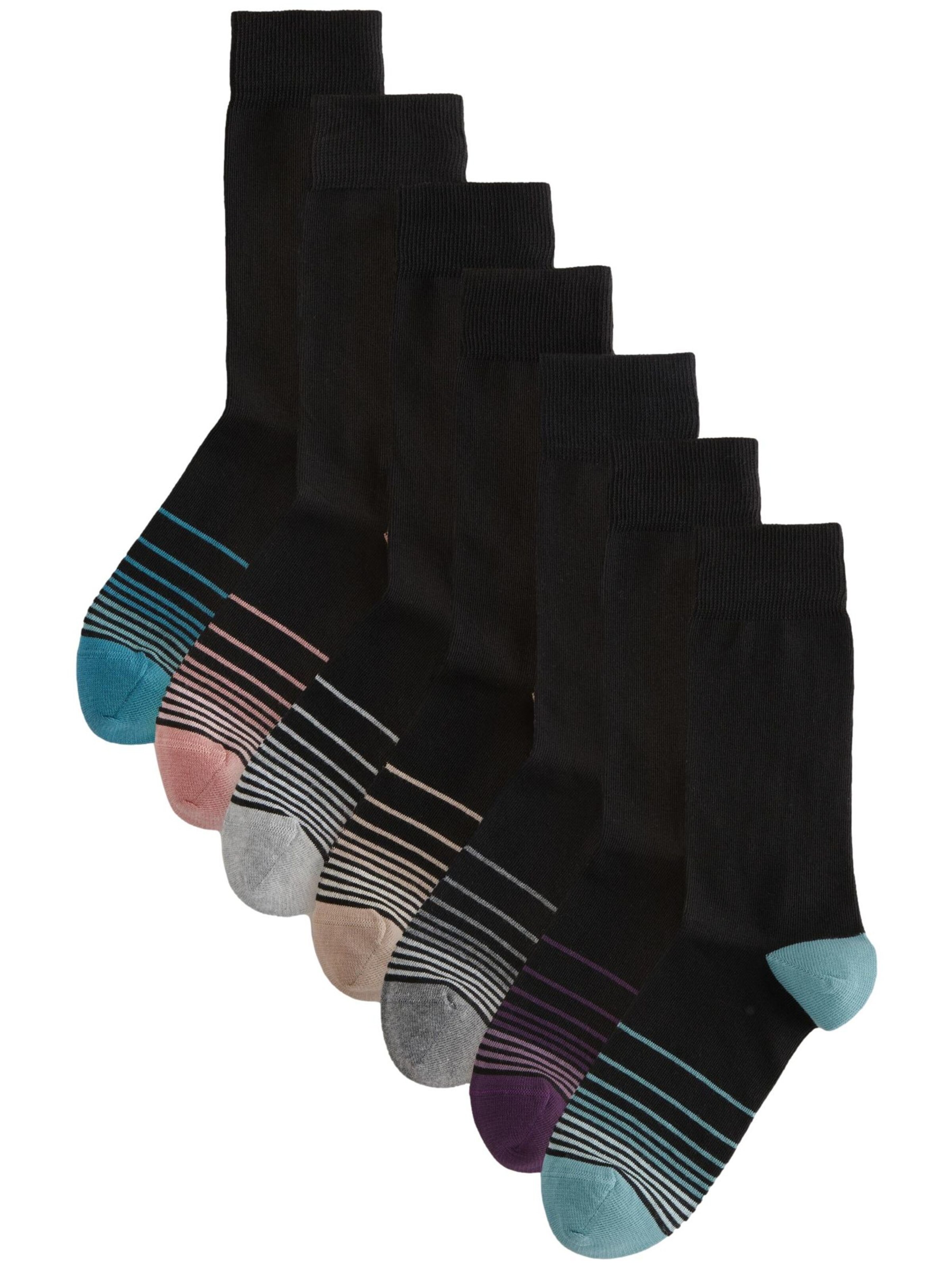 Next Sokker i sort: forside