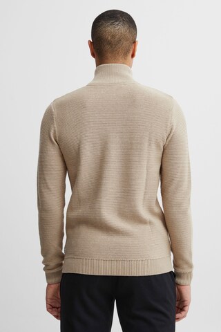 11 Project Sweater in Brown