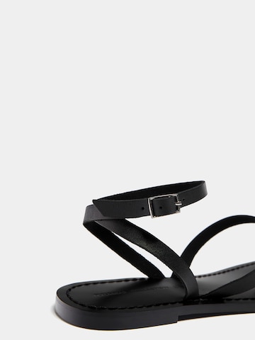 Pull&Bear Strap sandal in Black