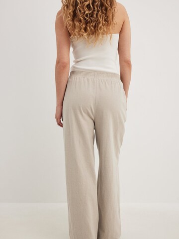 NA-KD Loose fit Pants in Beige