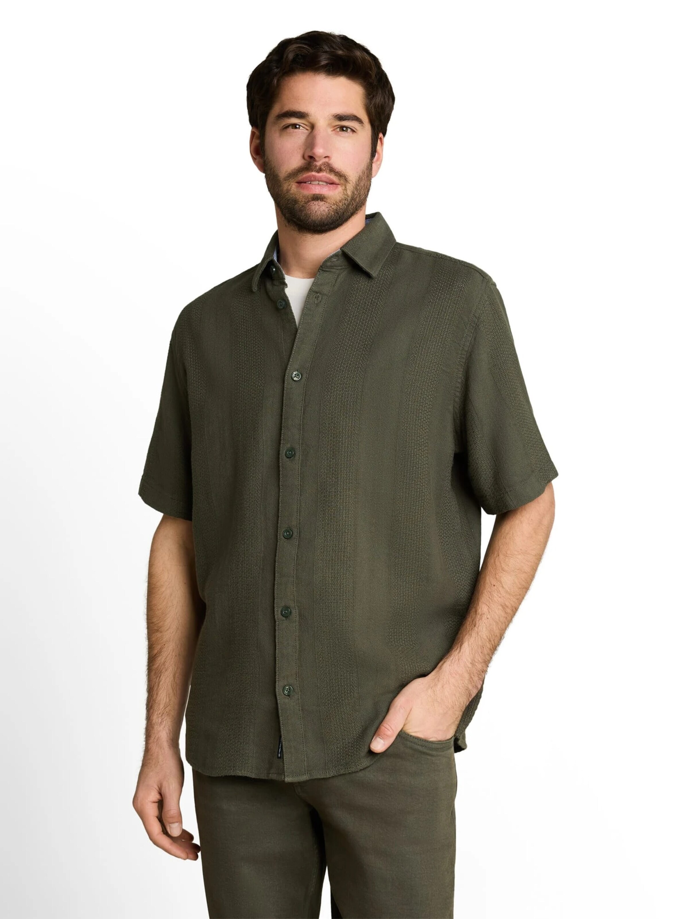 TOM TAILOR Comfort fit Button Up Shirt in Green: front