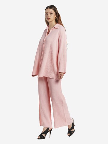 Elara Huispak in Roze