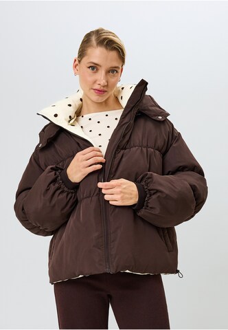 Giacca invernale di OH APRIL in beige: frontale