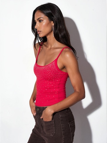 Busem Top in Rood