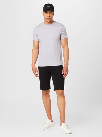 Calvin Klein Тениска в сиво
