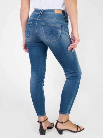 Le Temps Des Cerises Slimfit Jeans 'Pefki' in Blau