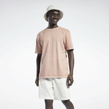 T-Shirt 'Classic Natural' Reebok en marron : devant