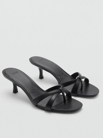 MANGO Teenslipper 'PLANE' in Zwart