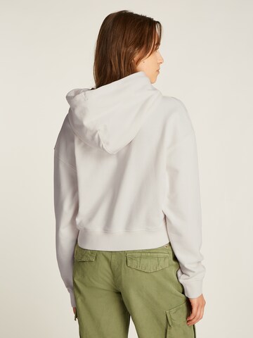 Felpa di Tommy Jeans in bianco