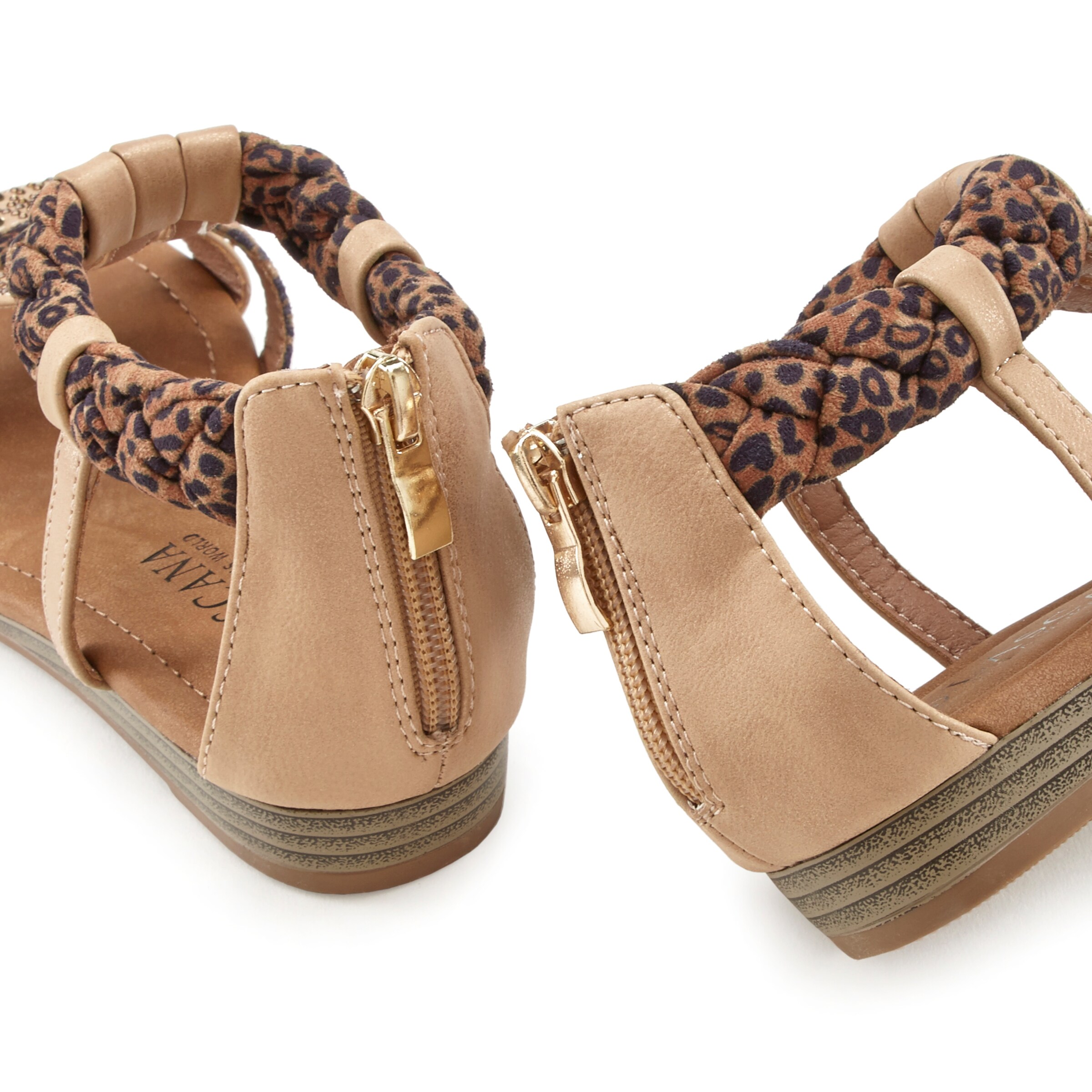 LASCANA Sandal in Brown