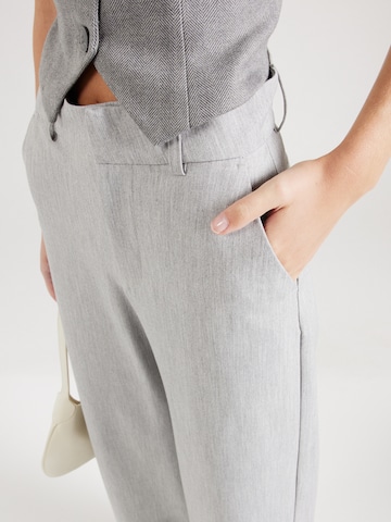 mbym - Pierna ancha Pantalón 'Gennie' en gris