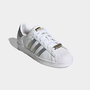 ADIDAS ORIGINALS Sneaker 'Superstar' in Weiß