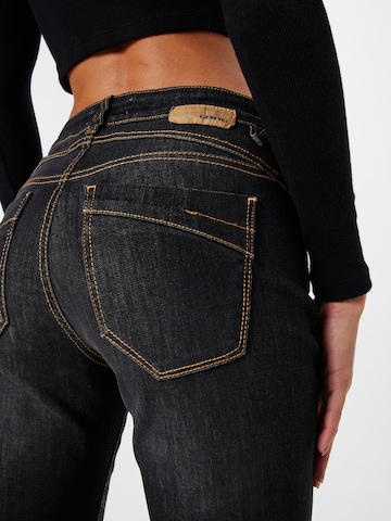 Gang regular Jeans 'Rubina' i sort