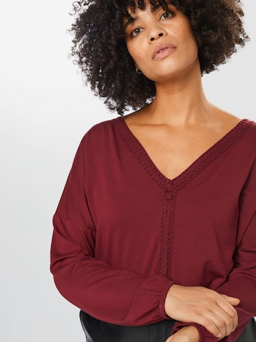 ABOUT YOU Curvy Shirt 'Karli' in Rood