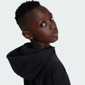 ADIDAS ORIGINALS Sweatshirt in Black