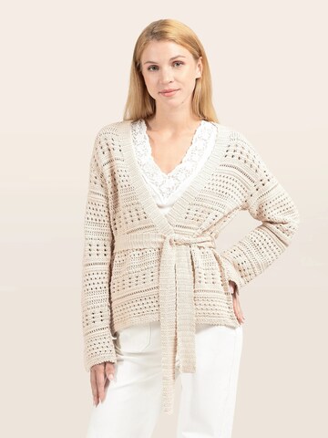 Odd Molly Gebreid vest ' Tie Me ' in Beige: voorkant