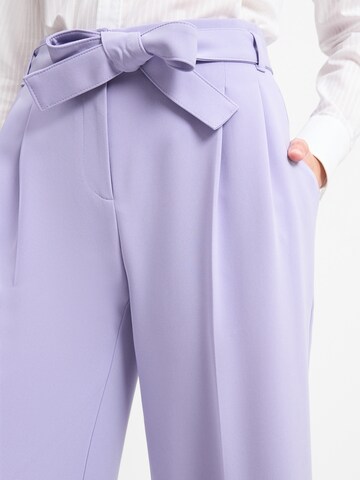 BOSS Regular Broek in Lila