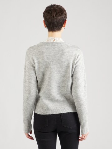 ABOUT YOU Pullover 'Gin' in Grau