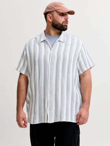 Jack & Jones Plus Regular fit Button Up Shirt in Grey: front