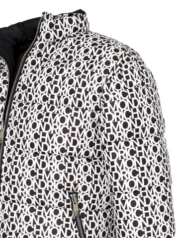 John Richmond Mantel in Beige