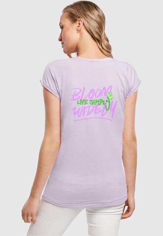 T-shirt 'Never Too Late' Merchcode en violet