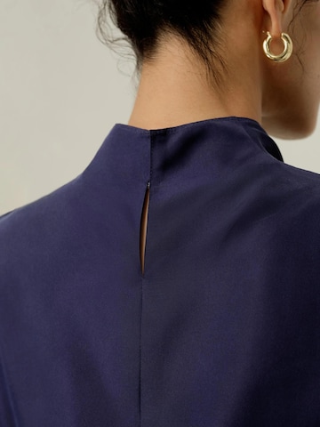 Lilysilk Blouse 'Ärmelloses Top aus leichter Seide-Habotai' in Blauw