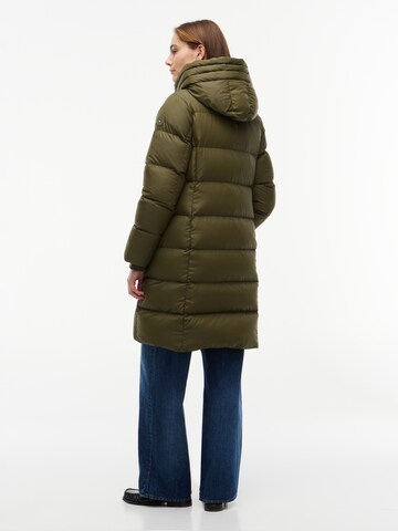 Palton de iarnă de la TOMMY HILFIGER pe verde
