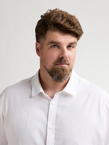 Fit confort Chemise Petrol Industries en blanc