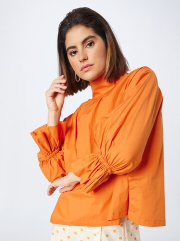 Essentiel Antwerp Μπλούζα σε πορτοκαλί: μπροστά