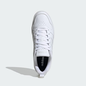 ADIDAS SPORTSWEAR - Sapatilhas baixas 'COURTWAVE' em branco