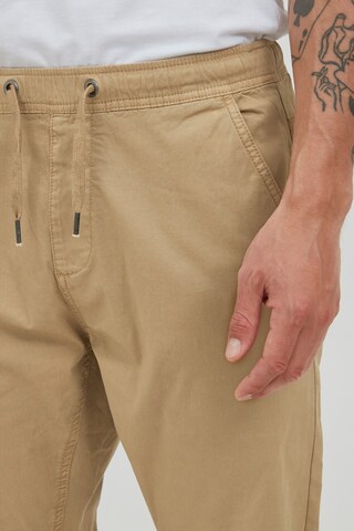INDICODE JEANS Tapered Chino Pants in Beige