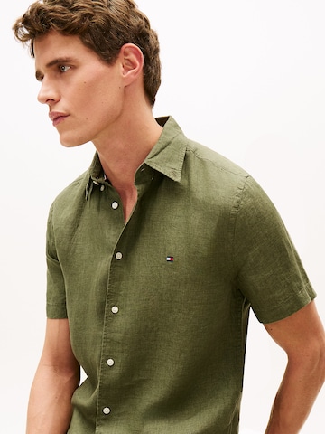TOMMY HILFIGER Regular fit Button Up Shirt in Green