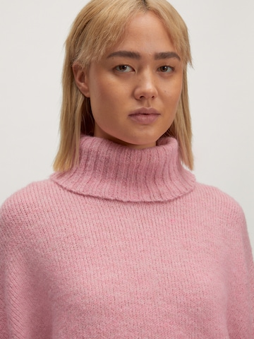 EDITED Sweater 'Lahela' in Pink