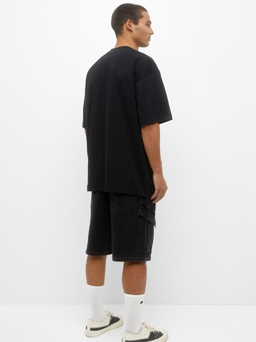 Pull&Bear Loosefit Shorts in Schwarz