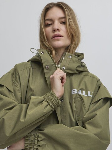 Ball Trenchcoat ' BAPIOGGIA ' in Grün