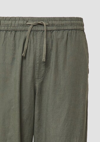 QS Regular Trousers in Green