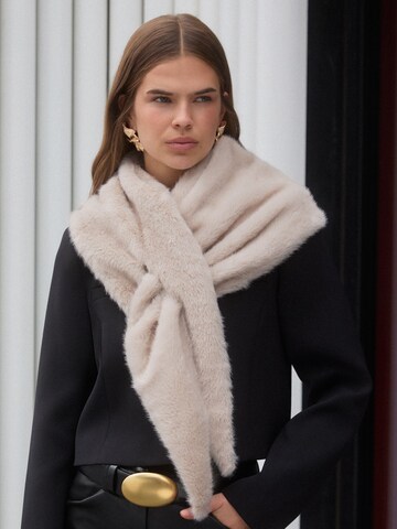Friends Like These Schal in Beige: Vorderseite