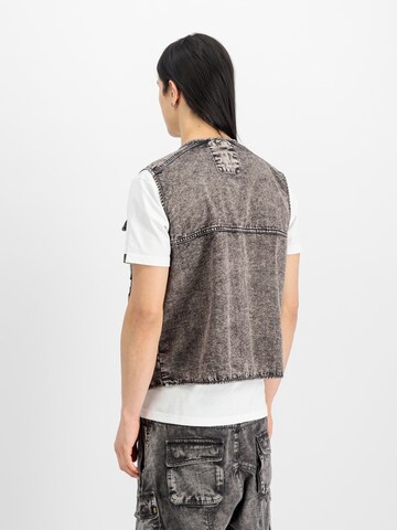 ALPHA INDUSTRIES Елек в черно