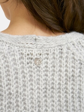Smith&Soul Knit Cardigan in Silver
