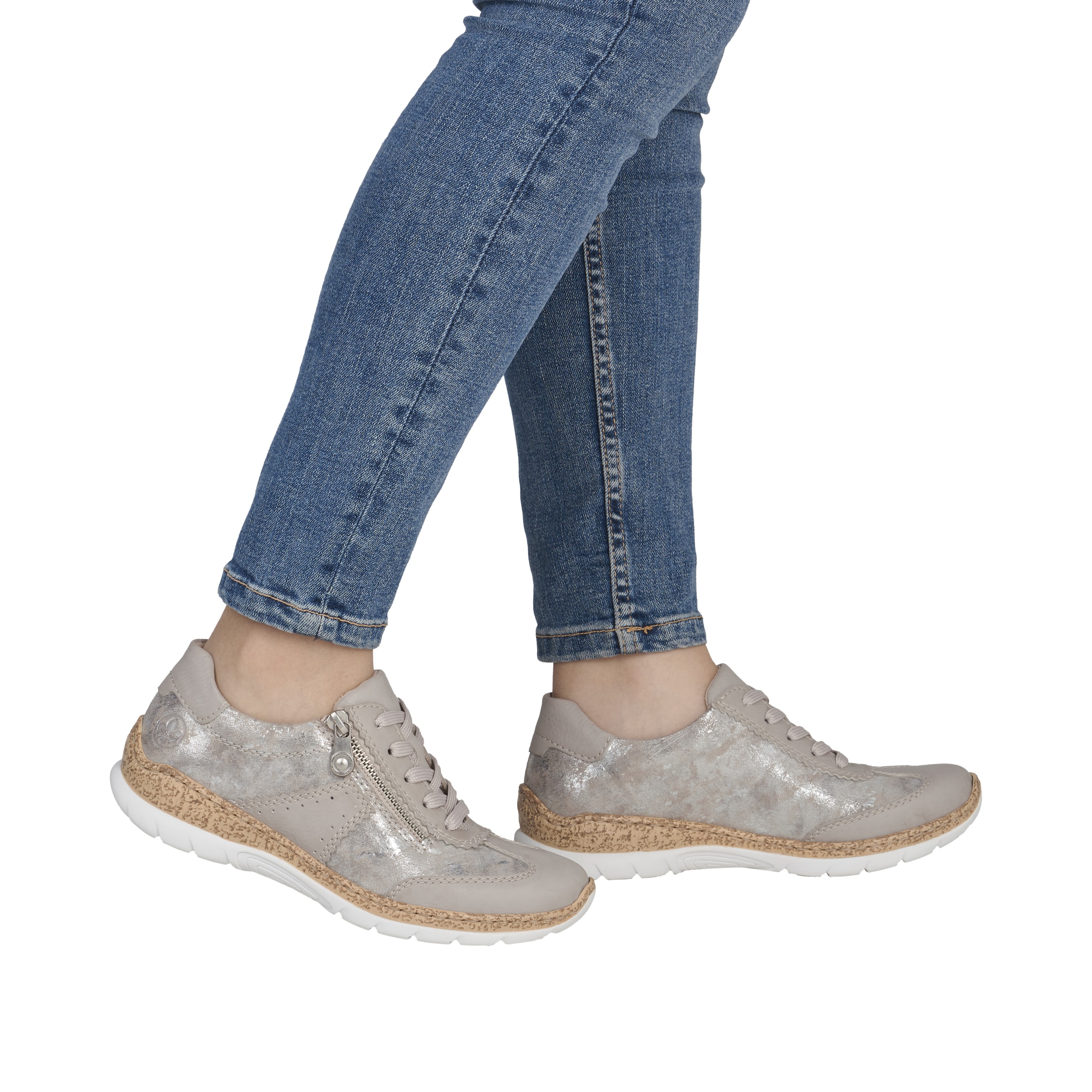 Chaussure à lacets Rieker en beige